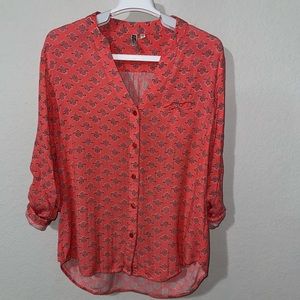 Kut From The Kloth Pink Turtle Pattern V-Neck Blouse Top Womens Small‎